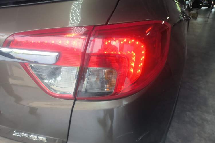 Used Buick Envision 2017 28T Four-Wheel Drive Luxury Model
