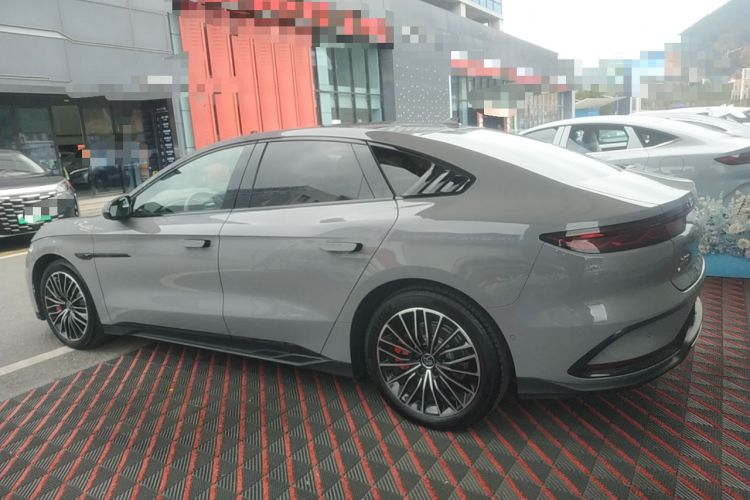 Used BYD Han 2025 EV with 701 km of Laser Radar-Enabled Intelligent Driving