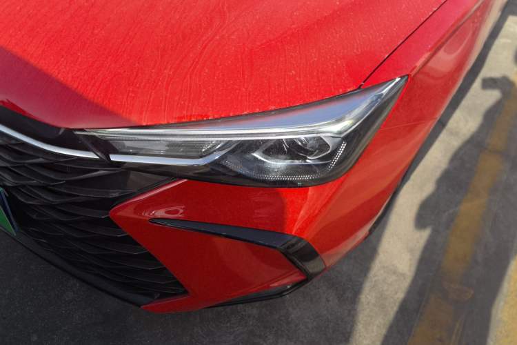 Used Roewe i5 2021 1.5T GT DCT Sonic Edition
