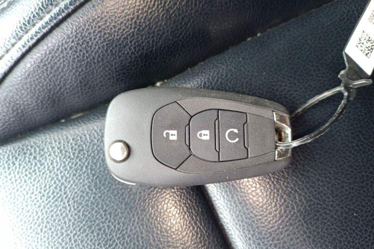 Used Chevrolet Trailblazer 2019 435T Redline CVT Two-Wheel-Drive Sharp Edition China VI Standard
