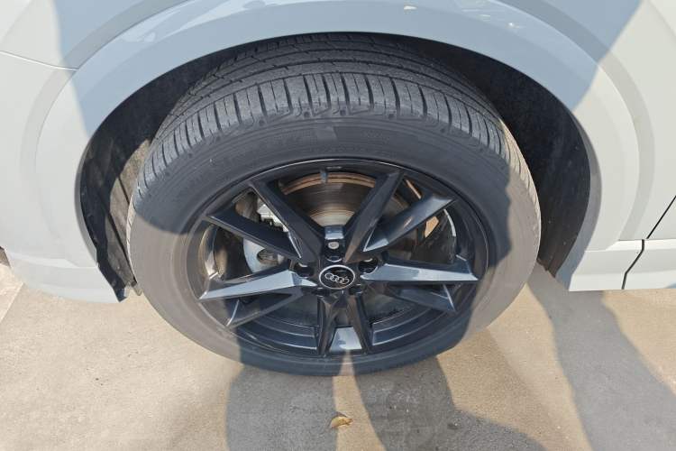 Used Audi Q2L 2022 35 TFSI Progressive Dynamic Edition