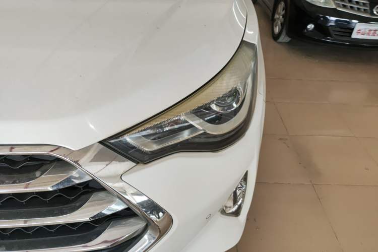 Used  Refine S3 2017 1.5L Manual Luxury Smart Model