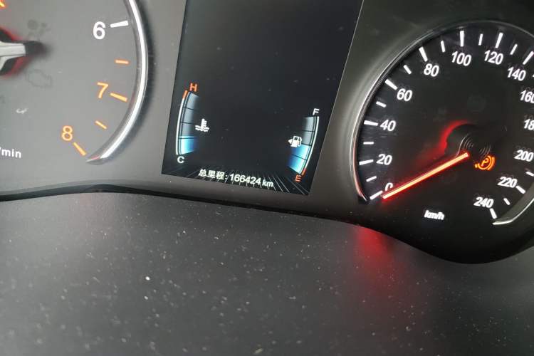 Used BYD Song MAX 2017 1.5T Automatic Smart Connect Elite 7-Seater
