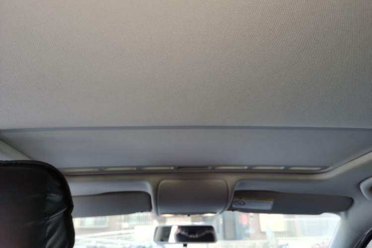 Used Volkswagen Polo 2016 1.6L Automatic Comfort Model
