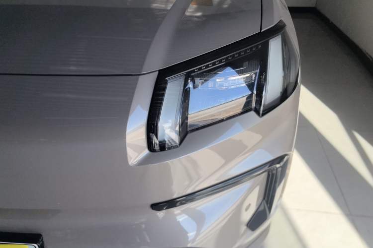 Used AION V 2024 Aion Tyrannosaurus 520 LiDAR Edition
