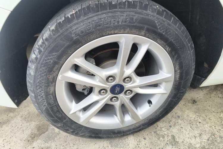 Used Ford Escort 2019 Revised Version 1.5L Automatic Enjoyment Type China VI Standard
