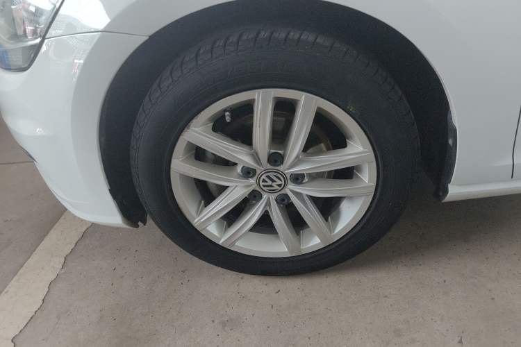 Used Volkswagen Golf 2019 200TSI DSG Comfort Version China VI Standard
