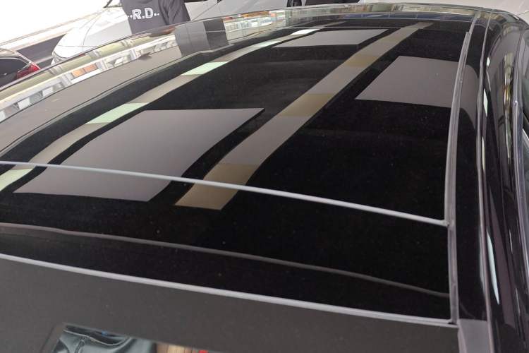 Used Mercedes-Benz E-Class 2025 Facelift E 300 L Luxury Edition
