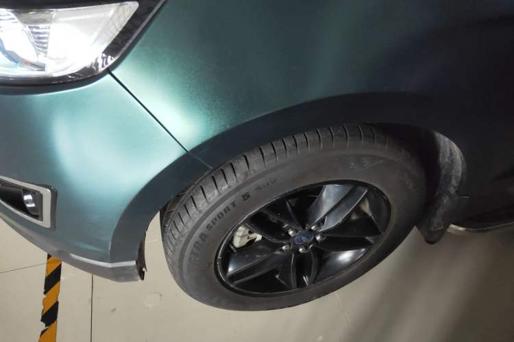 Used Ford Edge 2018 Facelifted EcoBoost 245 Two-Wheel-Drive Platinum Edition 5 Seats China V Emission Standard
