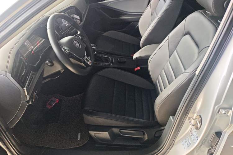 Used Volkswagen Sagitar 2020 280TSI DSG Comfort Version China VI Standard
