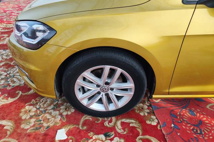 Used Volkswagen Golf 2018 230TSI Automatic Comfort Model
