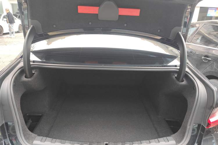 Used BMW 3 Series 2023 325Li M Sport Package
