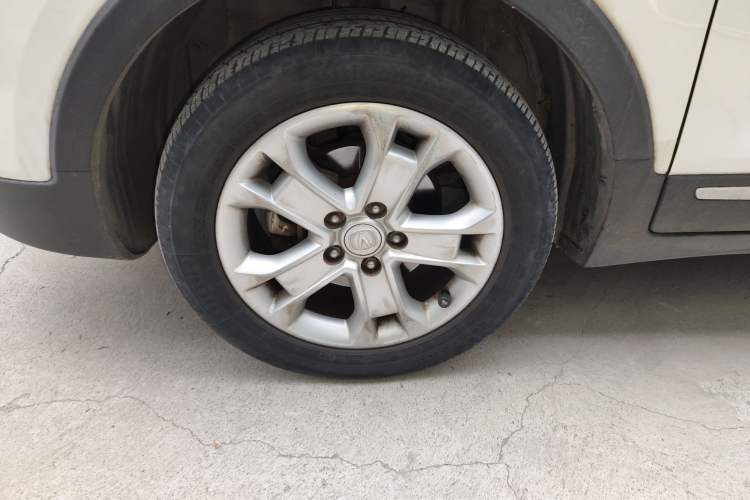 Used Changan CS15 2016 1.5L Automatic Fashion Edition
