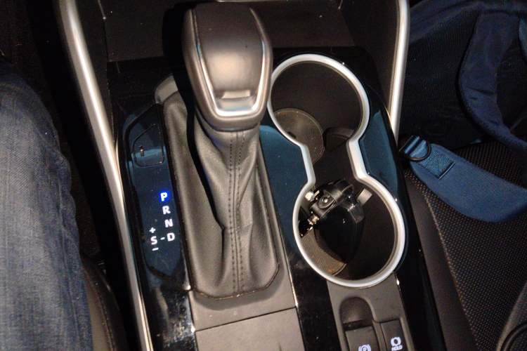 Used Toyota Highlander 2024 2.5L Smart Electric Hybrid Dual-Motor Two-Wheel Drive Luxury Version 7 Seats
