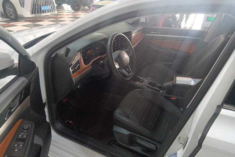 Used Volkswagen Bora 2023 200TSI DSG Enjoyment Edition
