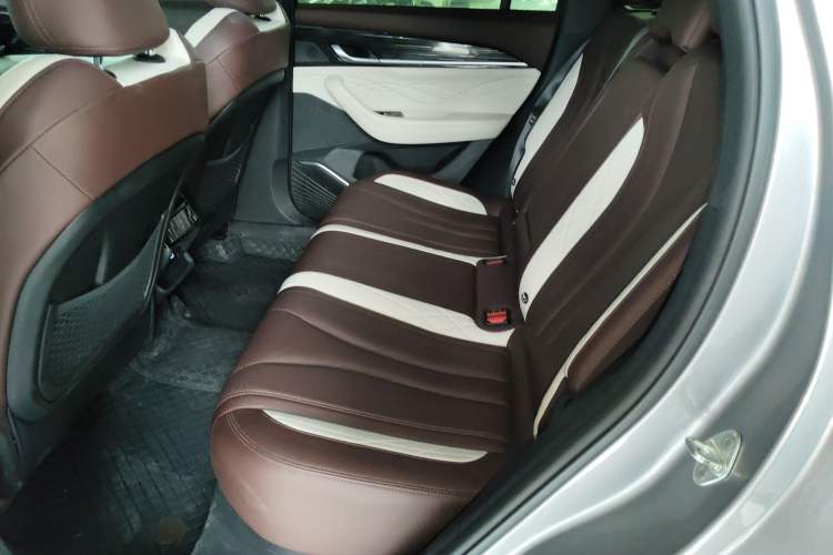 Used Geely Auto Monjaro L 2021 2.0TD DCT EVO Two-Wheel Drive Smart Luxury Version
