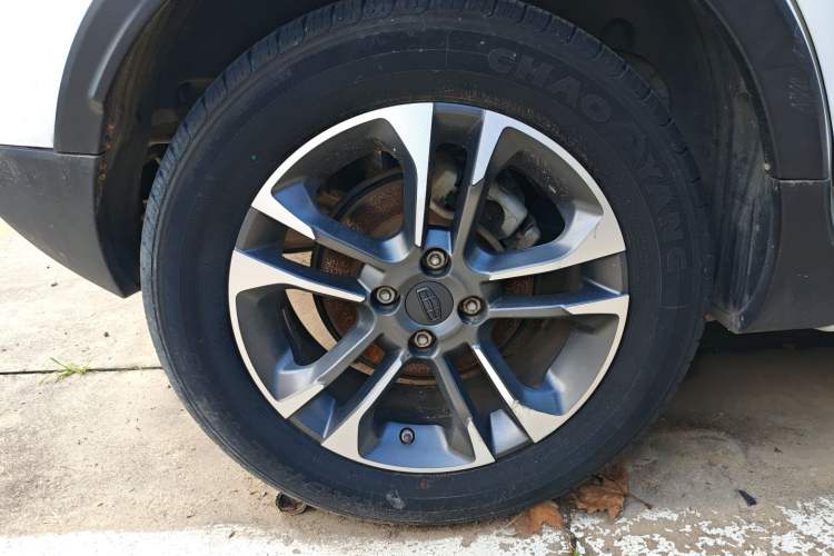 Used Geely Auto Vision X3 2019 Upgraded Model 1.5L CVT Elite Version
