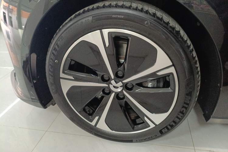 Used Nio ET5T 2023 75 kWh Touring