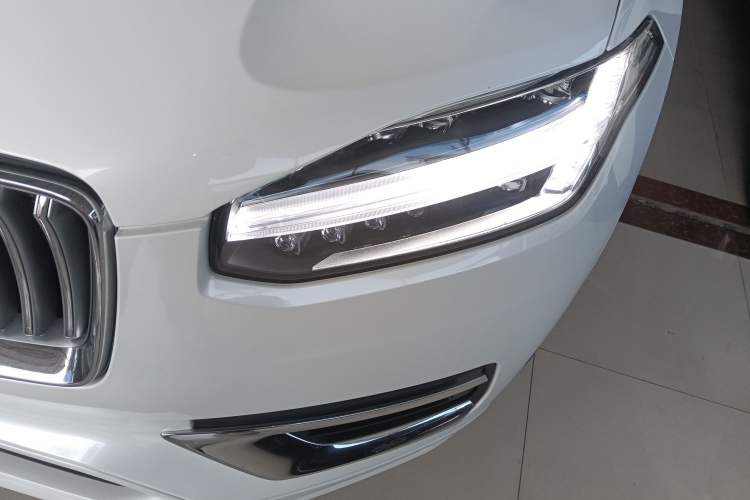 Used Volvo XC90 2021 B5 SmartDrive Luxury Edition 5-seater
