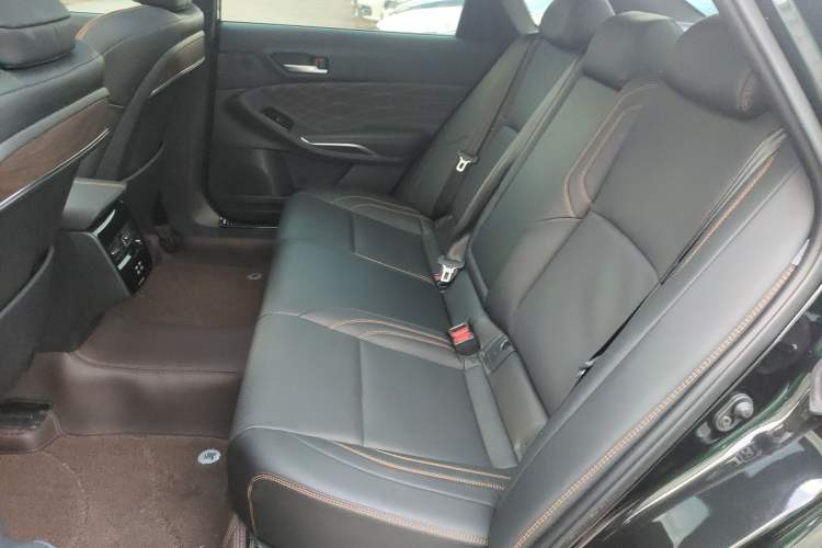 Used Toyota Avalon 2024 2.0L Luxury Edition
