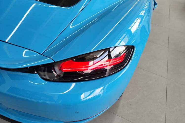 Used Porsche 718 2020 Cayman 2.0T
