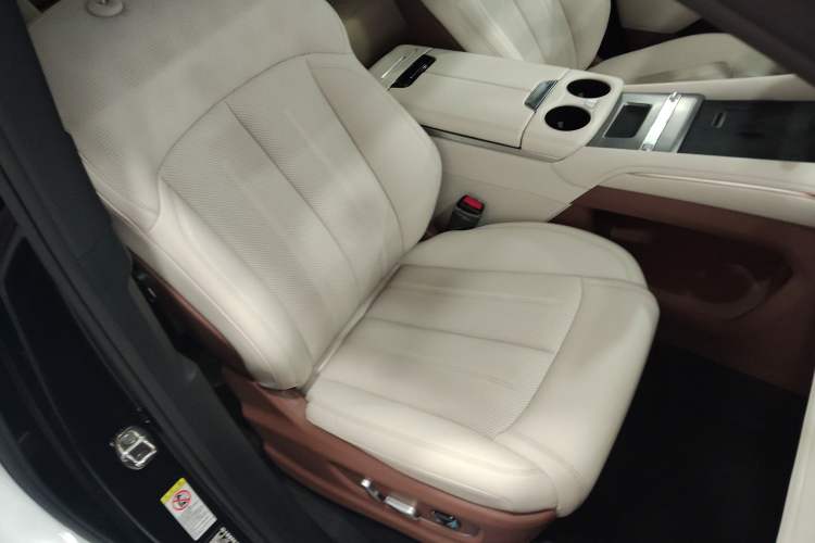 Used BYD Xia 2025 DM-i 1.5T 180km Beyond Edition