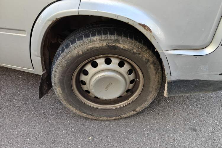 Used JMC Transit 2021 2.8T Space King Standard Version Long Wheelbase Mid-Height Roof Rear Single Tire – Step 6-Seater Diesel China VI Emission Standard JX493