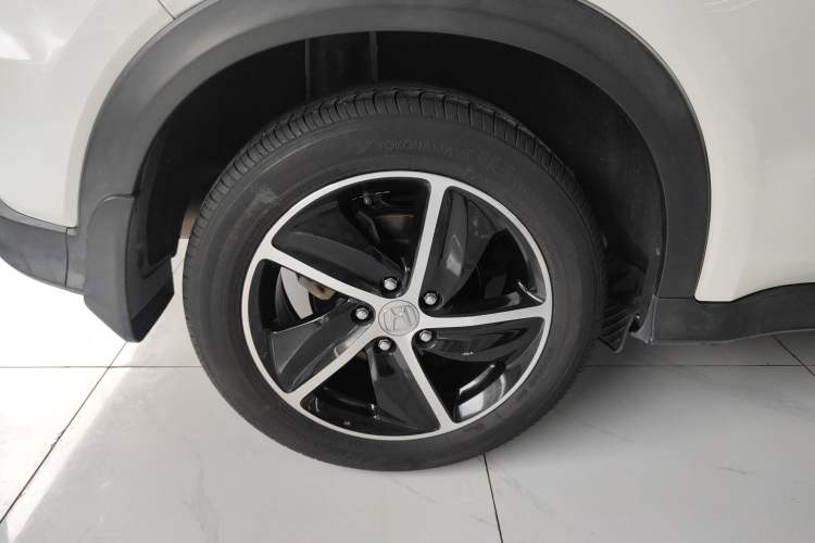 Used Honda Vezel 2020 1.5L CVT Pioneer Edition
