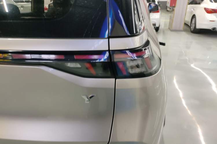 Used AION Y 2022 70 Intelligent Edition Lithium Iron Phosphate
