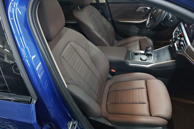 Used BMW 3 Series 2021 Second Facelift 325i M Sport Night Edition Package