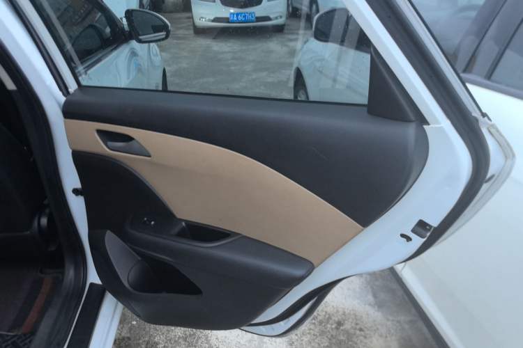 Used Chevrolet Monza 2021 320 Automatic Enjoyment Sunroof Edition
