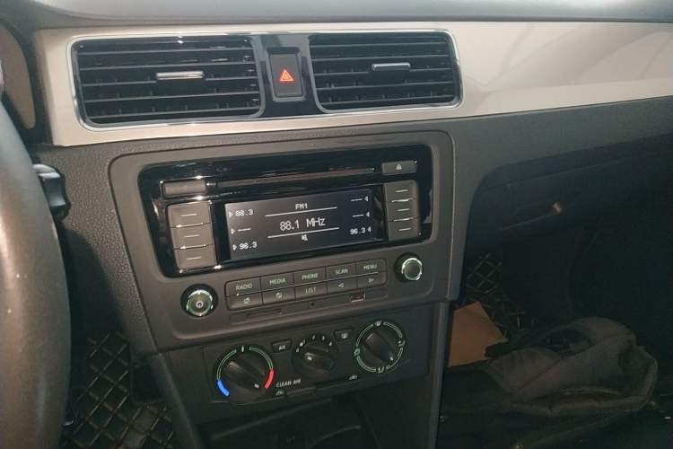 Used Skoda Rapid 2019 1.5L Automatic Comfort Edition China VI Standard
