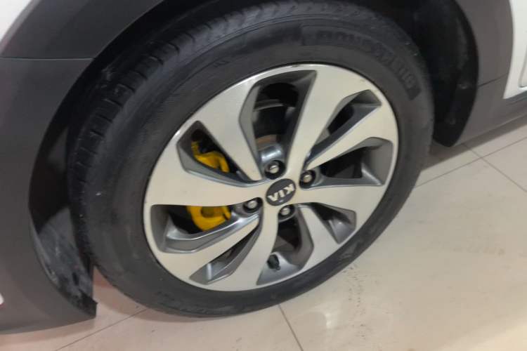 Used Kia KX Cross 2019 1.6L Automatic Dynamic Sunroof Version China VI