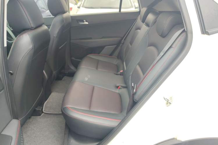 Used Hyundai ix25 2017 1.4T Automatic Smart Version
