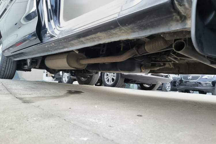 Used FORTHING Lingzhi 2020 M5L 2.0L Luxury 7-Seater
