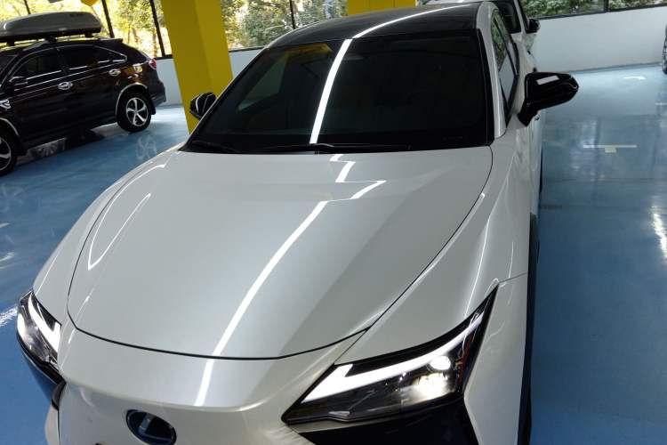 Used Lexus RZ 2023 450e All-Wheel Drive Luxury Edition
