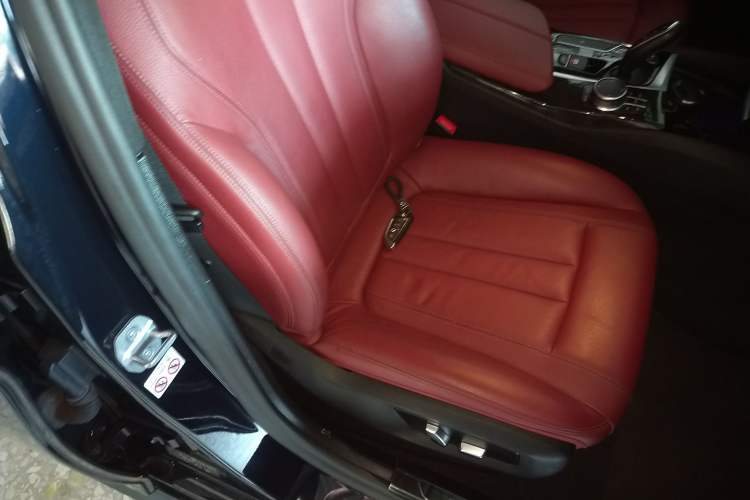 Used BMW 5 Series 2018 530Li Leading Model M Sport Package