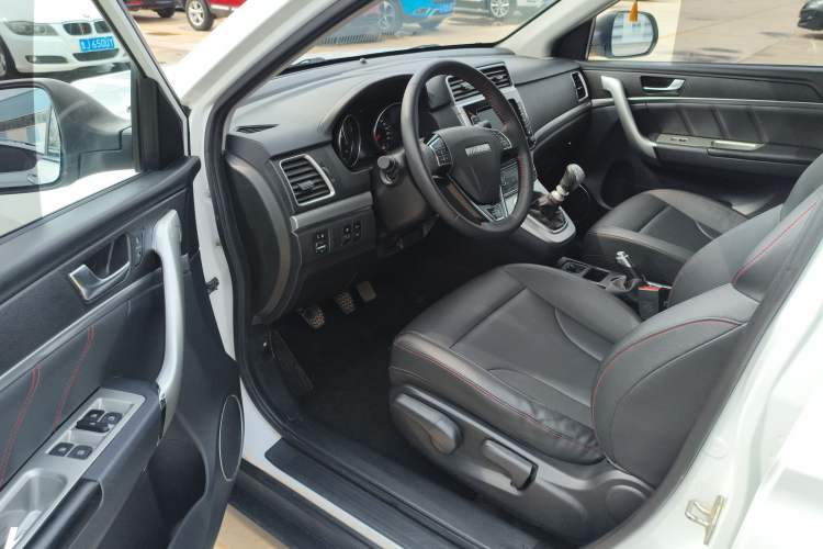 Used Haval M6 2019 1.5T Manual Two-Wheel Drive Elite Version China VI Standard
