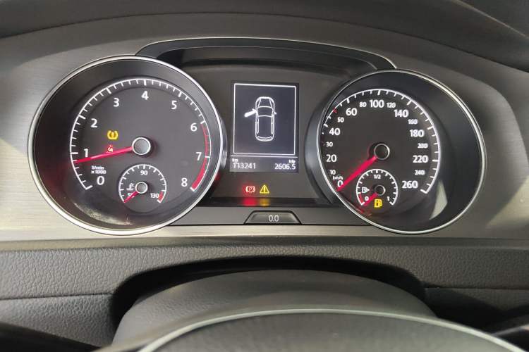 Used Volkswagen Golf 2016 230TSI Automatic Luxury Version