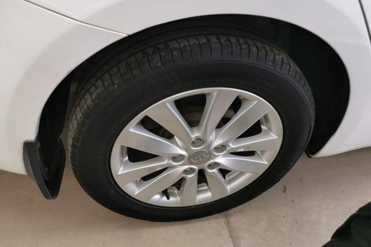 Used Kia K3 2015 1.6L Automatic GLS