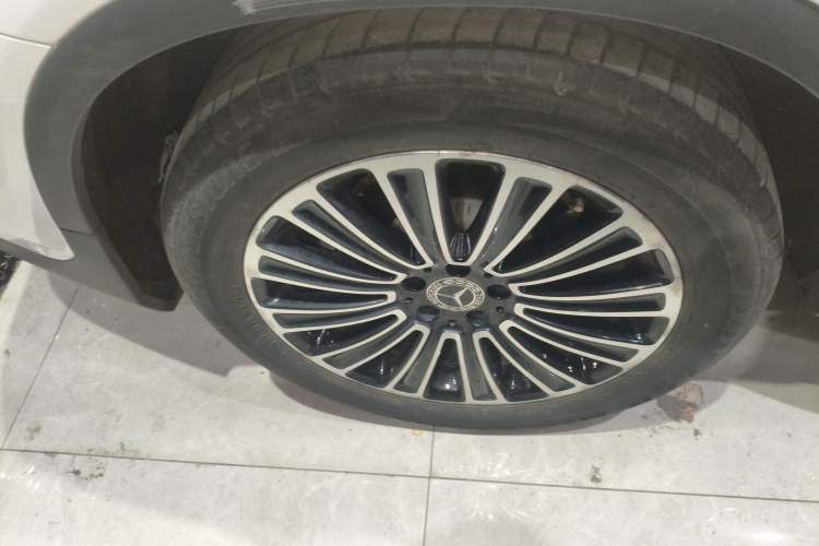 Used Mercedes-Benz GLC 2018 Facelifted GLC 260 4MATIC Dynamic Edition
