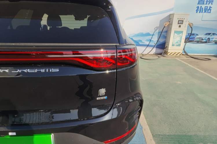 Used BYD Tang New Energy 2025 DM-i 115KM Flagship Model
