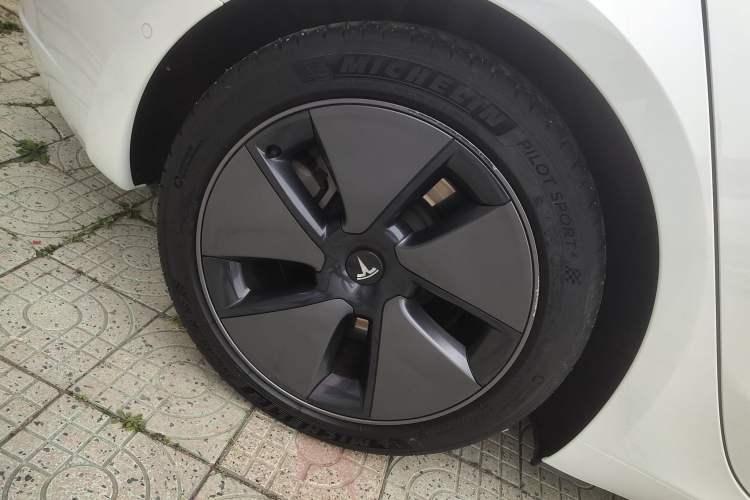 Used Tesla Model 3 2021 Standard Range Rear-Drive Upgraded Version
