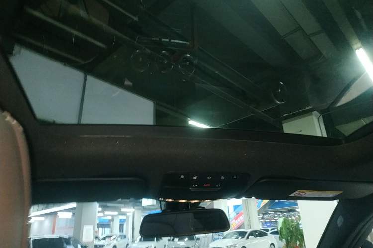 Used Mercedes-Benz GLC 2016 GLC 260 4MATIC Dynamic Edition