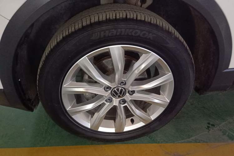 Used Volkswagen T-ROC 2022 280TSI DSG Two-Wheel Drive Elite PLUS
