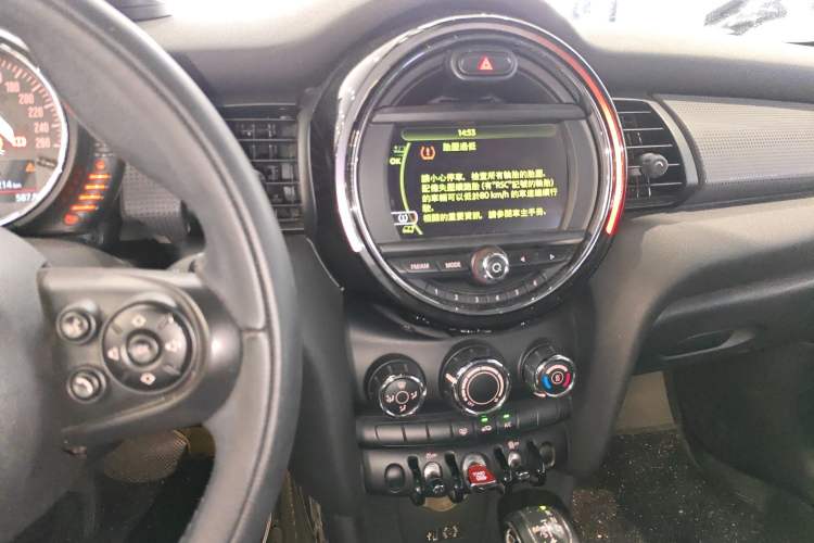 Used  MINI 2014 1.5T COOPER Fun
