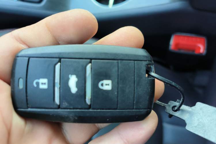 Used Changan CS75 2017 Shangkui Edition 1.5T Manual Fengxiang Model
