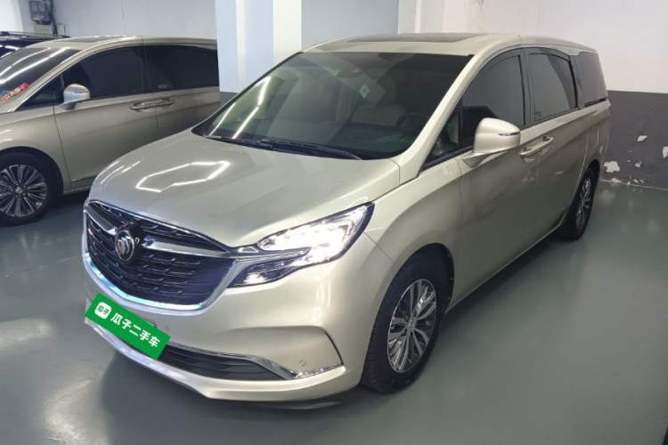 Used Buick GL8 2022 ES Landtrek 653T Luxury Edition