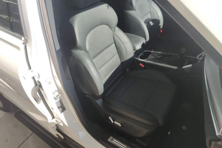 Used Haval H7 2017 Red-Label H7L 2.0T Automatic Prestige Model