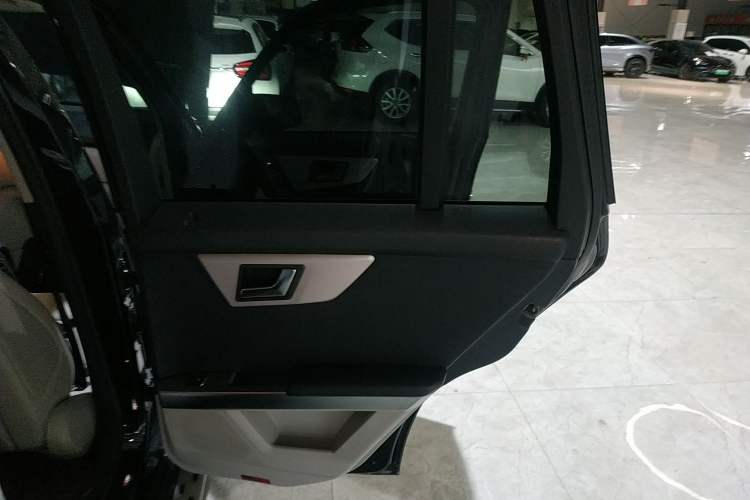 Used Mercedes-Benz GLK-Class 2014 GLK 260 4MATIC Dynamic Model